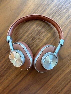 Master & Dynamic MH40 Wireless Over-Ear Headphones